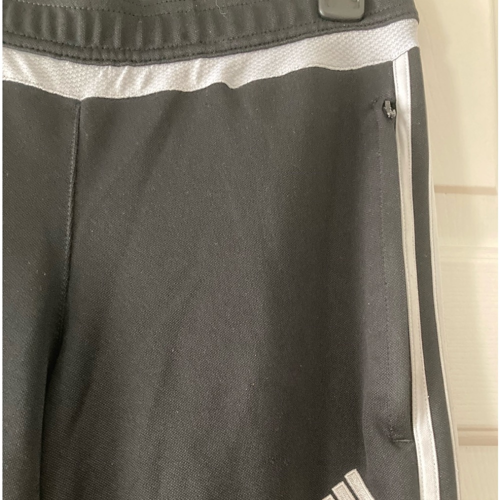 Pants - Picture 5 of 6